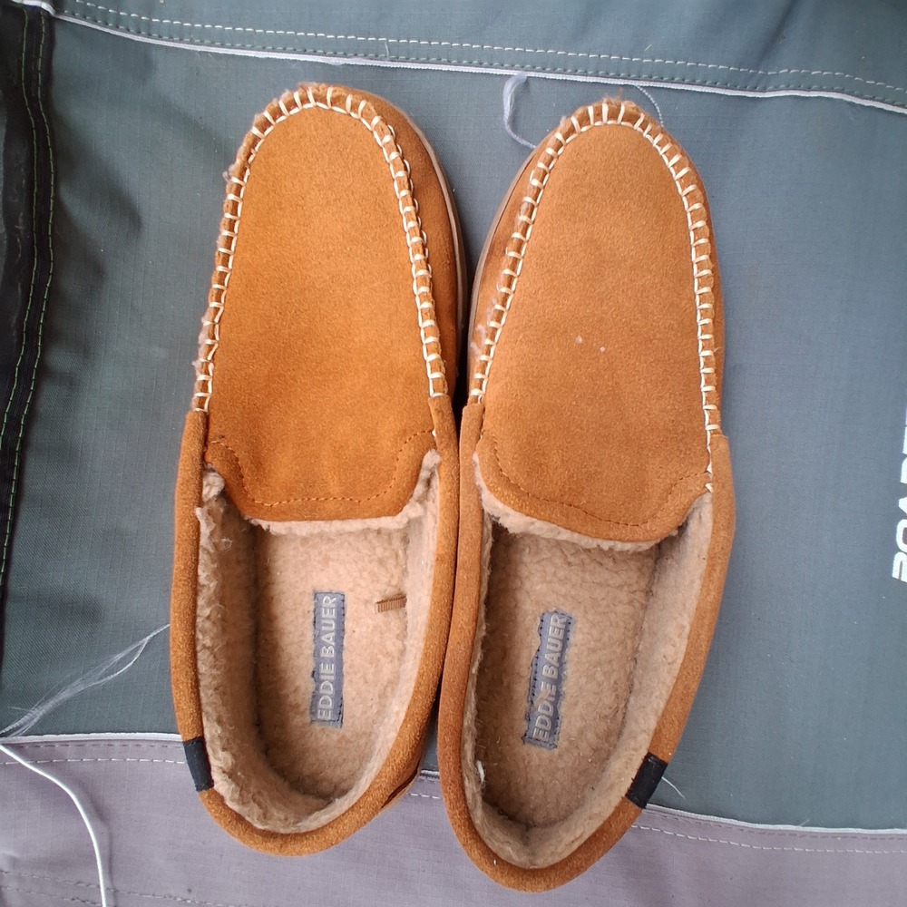 Eddie Bauer Mens Loudon Suede Moccasin Slippers Tan Faux Fur Lined L 9.5-10.5